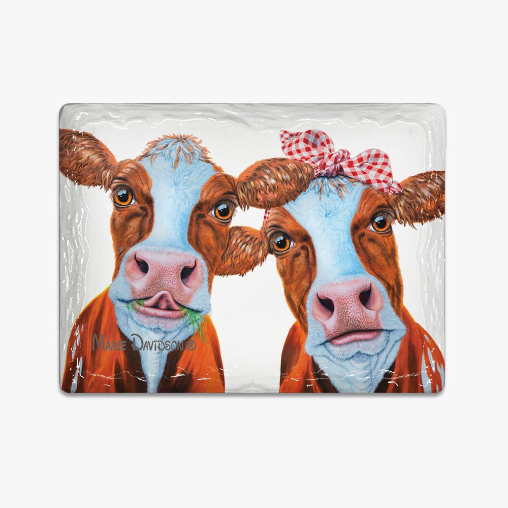 Tex and Tammy the Cows - Ceramic Magnets - Image 1